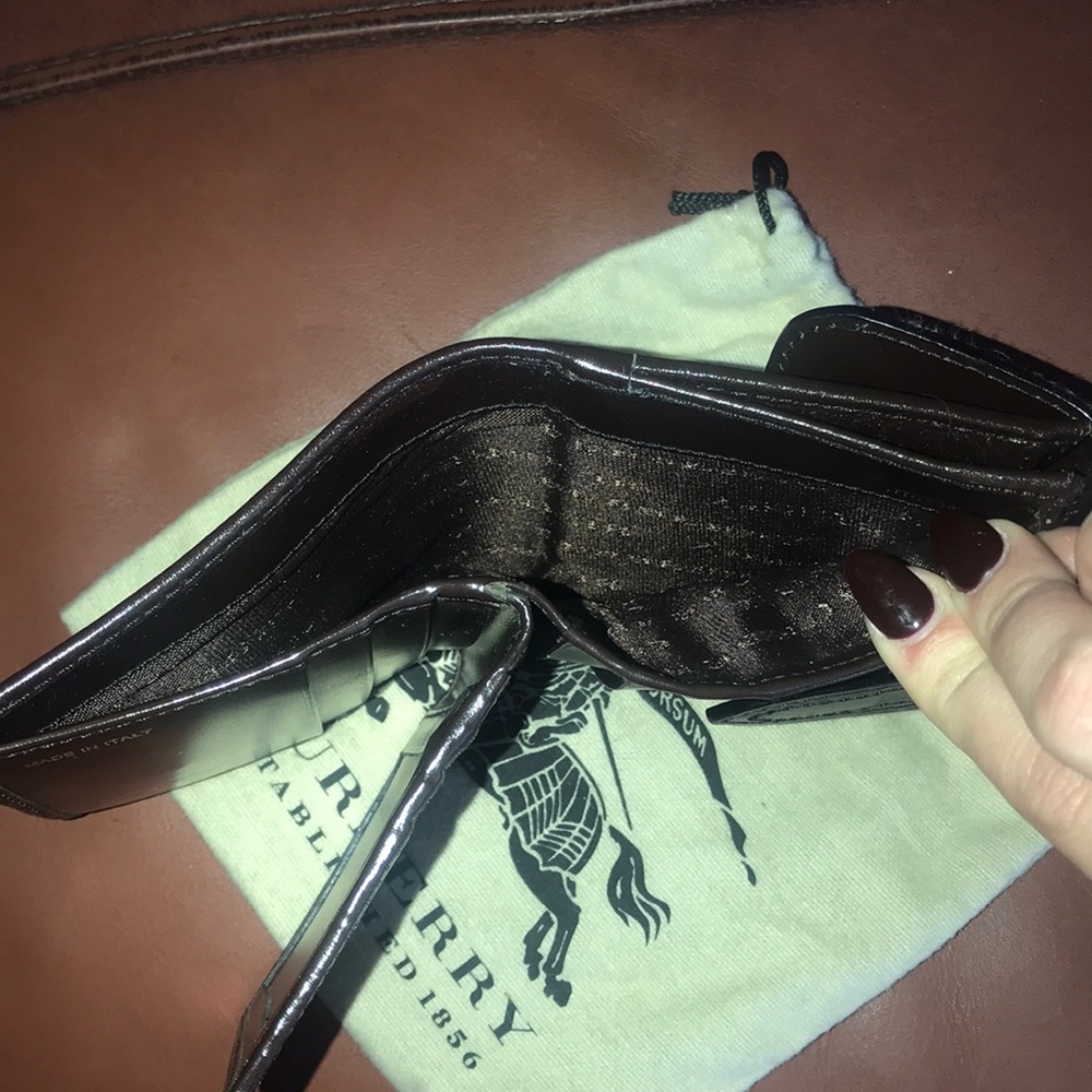 Burberry Haymarket Check Medium Wallet - Picture 6 of 6